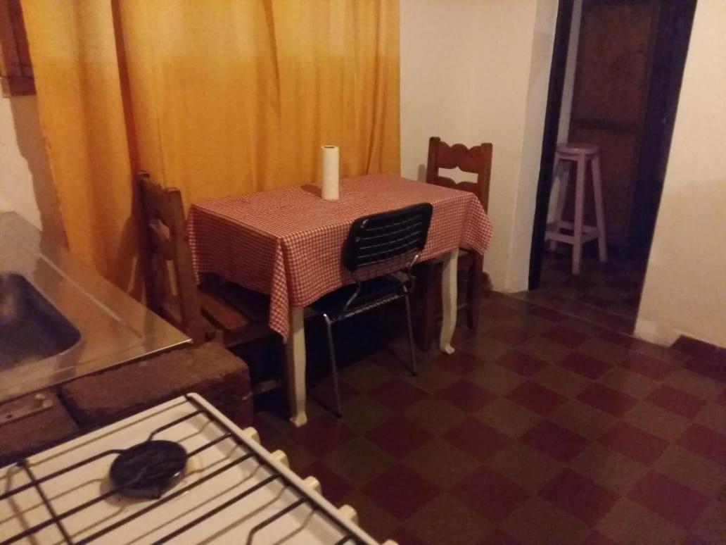 Departamentos Mayo Appartement Esquel Buitenkant foto